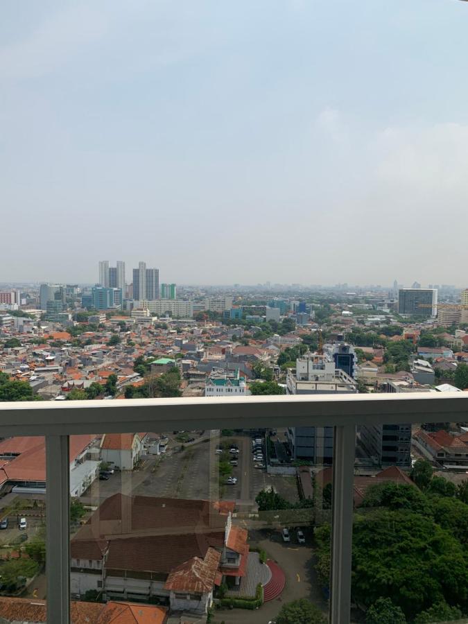 Menteng Park 19Th Jakarta Exterior photo